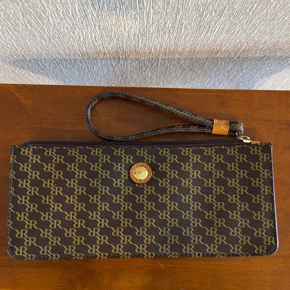 RIONI Brown and Gold Wristlet Clutch. Made in Italy. - Picture 1 of 8